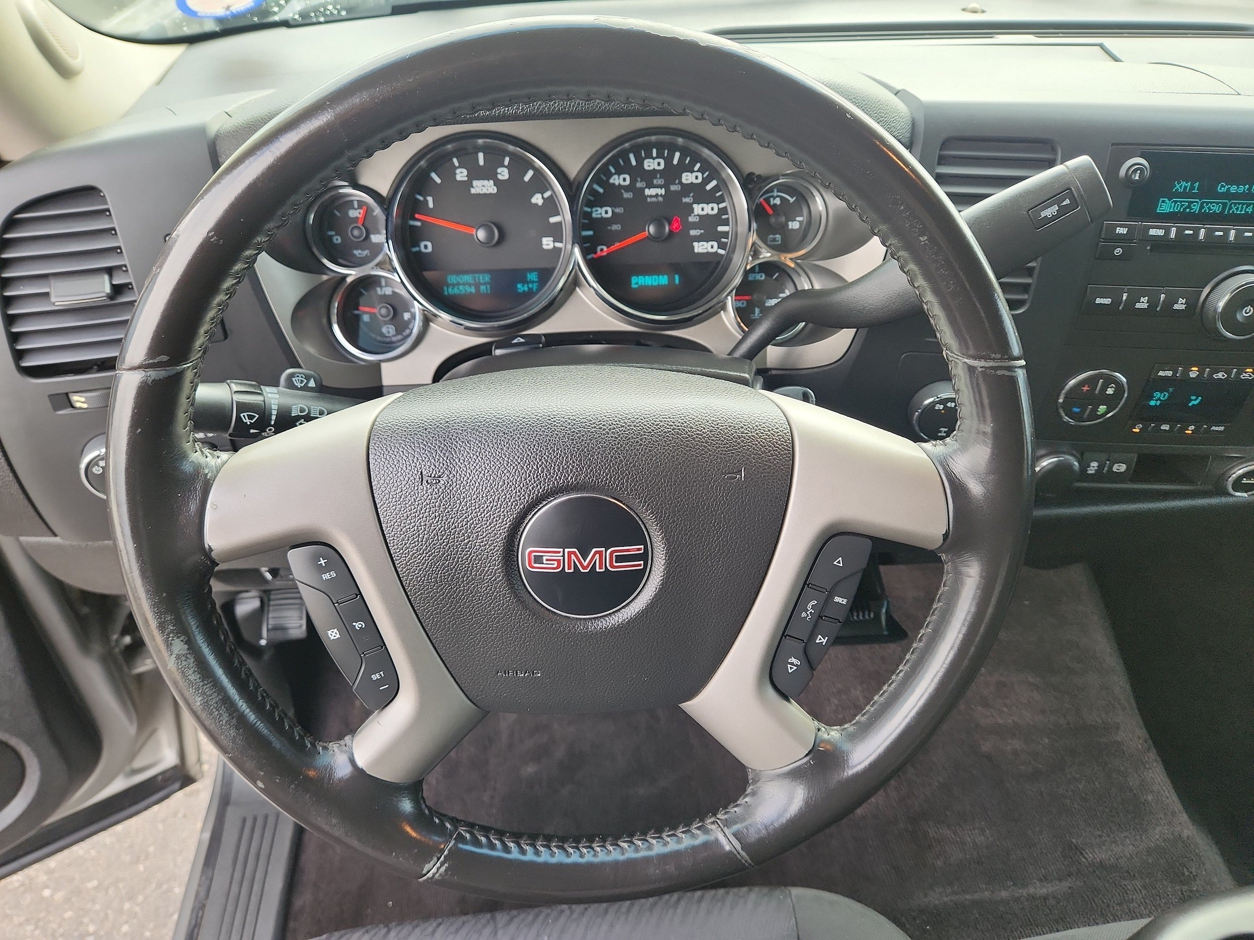 Used 2012 GMC Sierra 2500 SLE w/ SLE Preferred Package AWD/4WD image 16