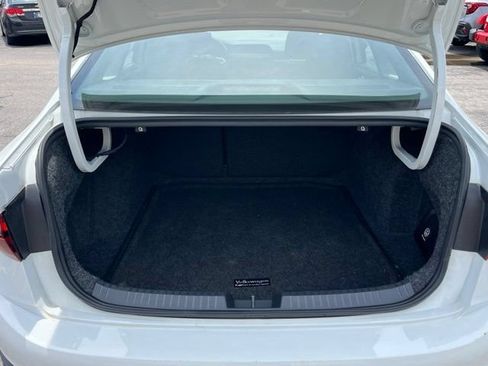 Used 2023 Volkswagen Jetta S FWD image 12