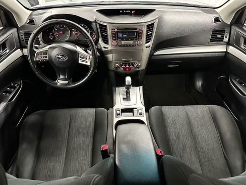 Used 2013 Subaru Outback 2.5i Premium AWD/4WD image 24