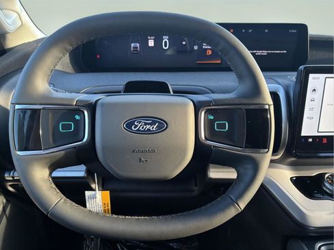 New 2026 Ford Expedition Active AWD/4WD image 27