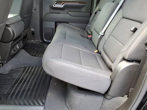 New 2026 GMC Sierra 1500 Elevation image 12