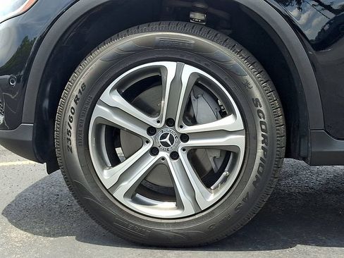 Used 2022 Mercedes-Benz GLC 300 image 8