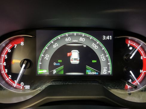 Used 2023 Toyota RAV4 LE FWD image 17