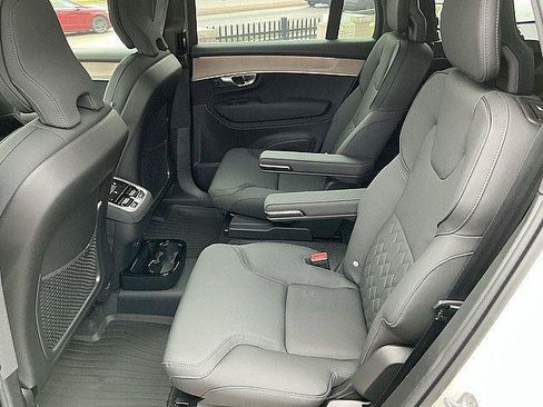 New 2026 Volvo XC90 B6 Plus w/ Protection Package Premier AWD/4WD image 14