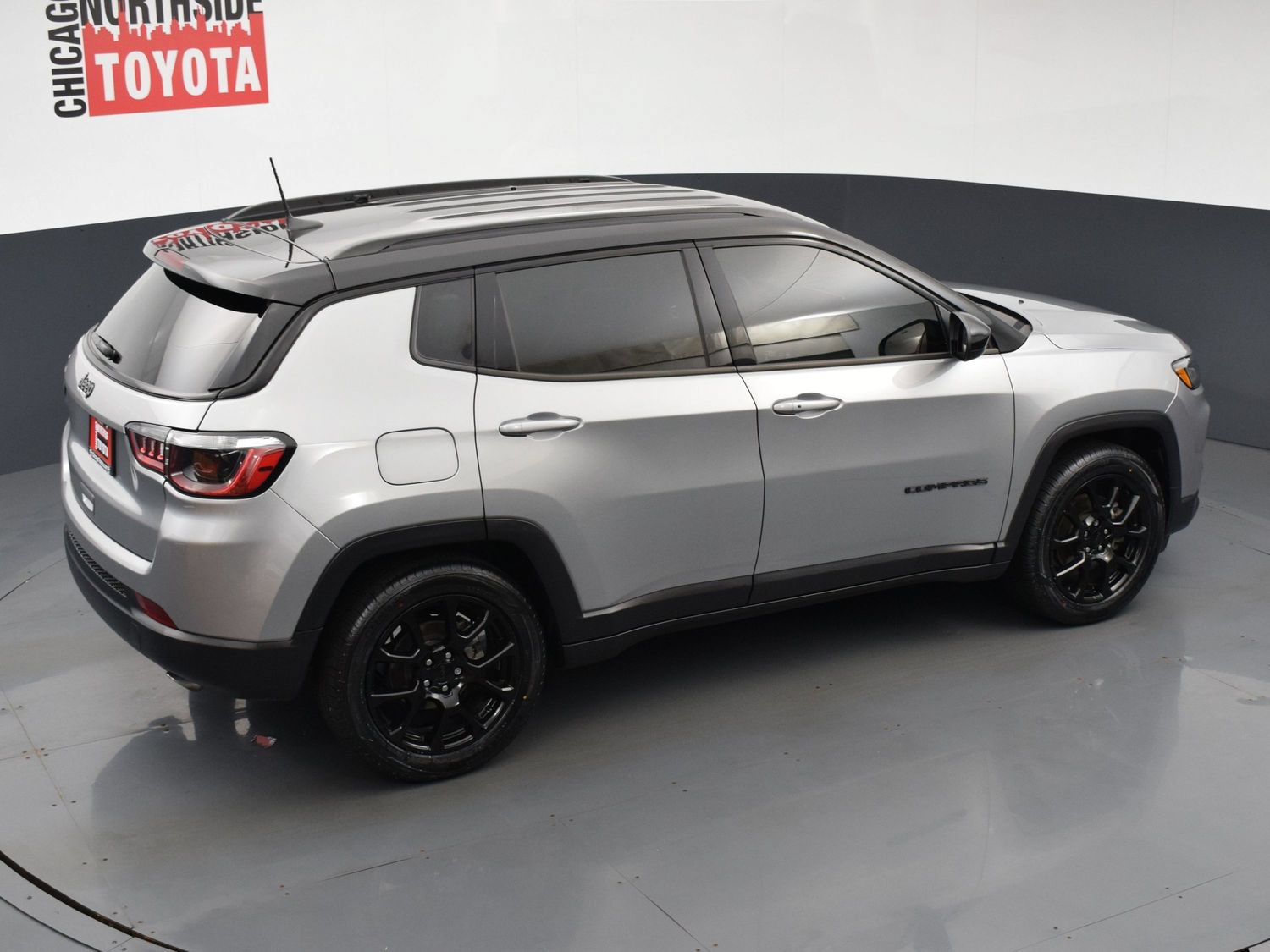 Used 2022 Jeep Compass Latitude w/ Convenience Group FWD image 24