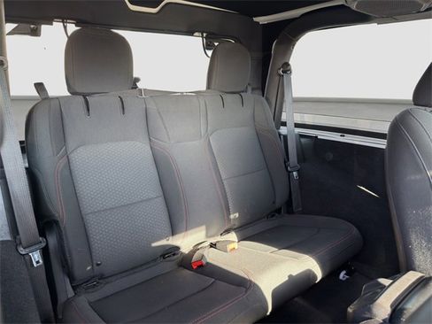 Used 2021 Jeep Wrangler Rubicon image 18