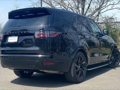 Certified 2025 Land Rover Discovery Dynamic SE AWD/4WD image 12