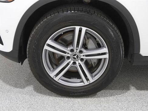 Used 2022 Mercedes-Benz GLC 300 4MATIC image 21
