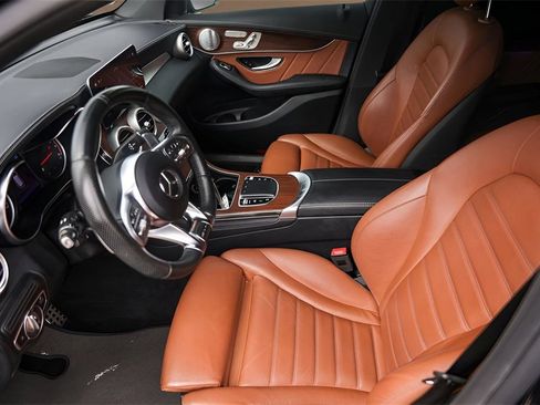 Used 2020 Mercedes-Benz GLC 43 AMG 4MATIC image 9