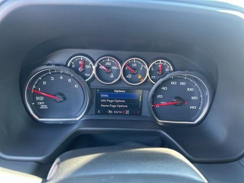 Used 2021 Chevrolet Tahoe Z71 w/ Z71 Signature Package image 21