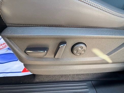 New 2026 Nissan Armada Platinum image 13