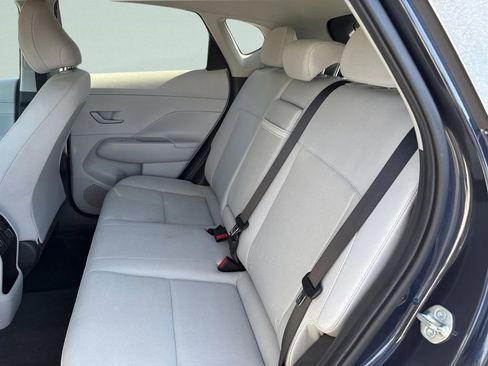 Used 2024 Hyundai Kona SEL image 39