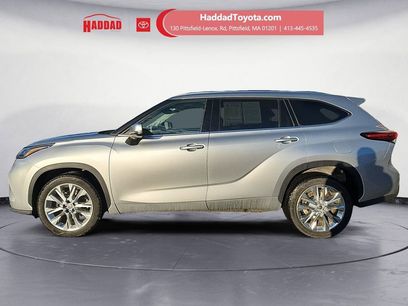 Used 2021 Toyota Highlander Limited