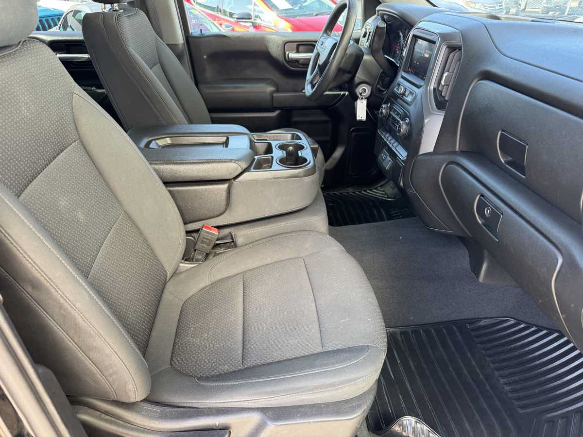 Used 2021 Chevrolet Silverado 1500 Custom Trail Boss AWD/4WD image 15