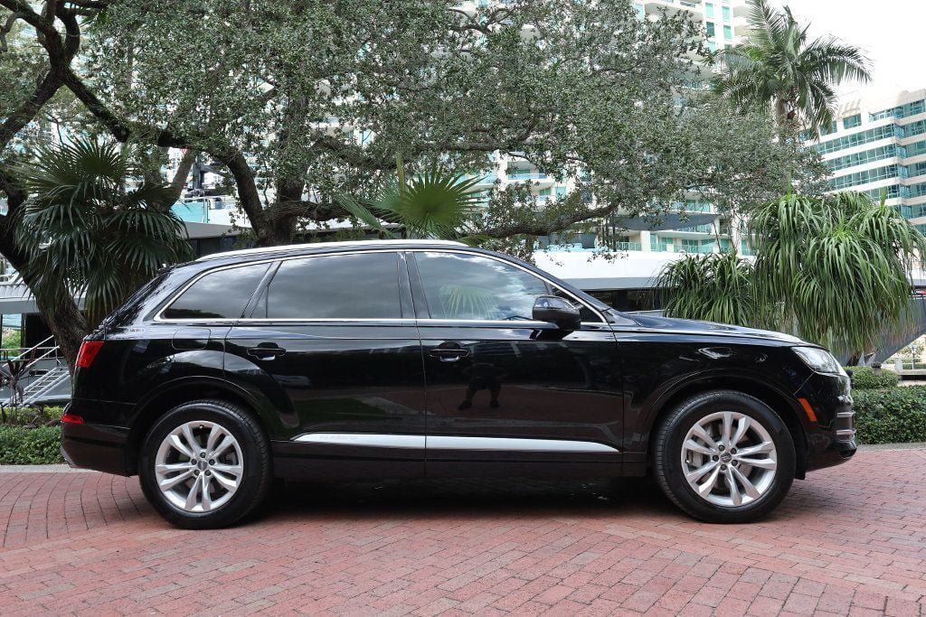 Used 2019 Audi Q7 3.0T Premium Plus AWD/4WD image 14
