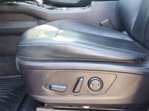 Certified 2022 Kia Sorento S image 22