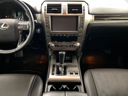 Used 2019 Lexus GX 460 GX 460 w/ Navigation Package image 14