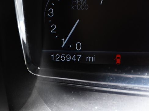Used 2014 Lincoln MKX AWD w/ Equipment Group 102A image 17