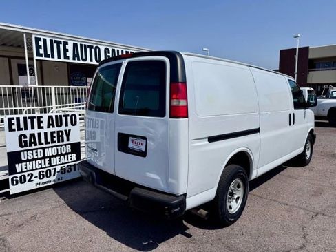 Used 2015 Chevrolet Express 2500 image 6