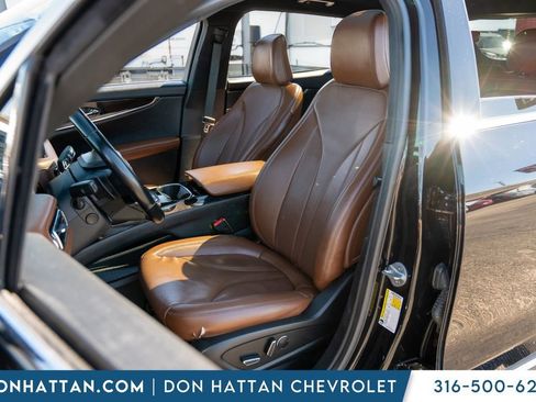 Used 2023 Lincoln Nautilus Reserve image 4