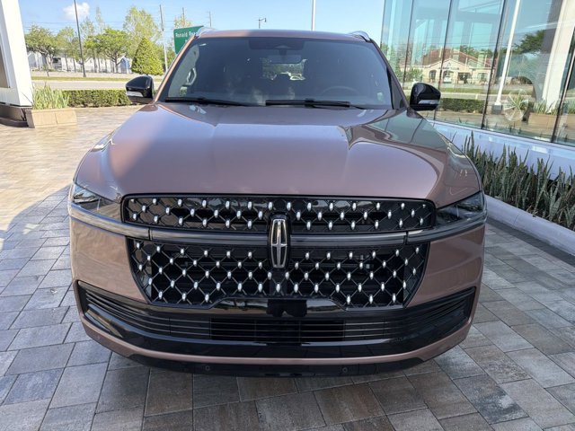 New 2026 Lincoln Navigator Black Label AWD/4WD image 6