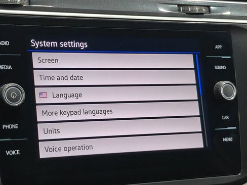 Used 2024 Volkswagen Tiguan SE R-Line image 48