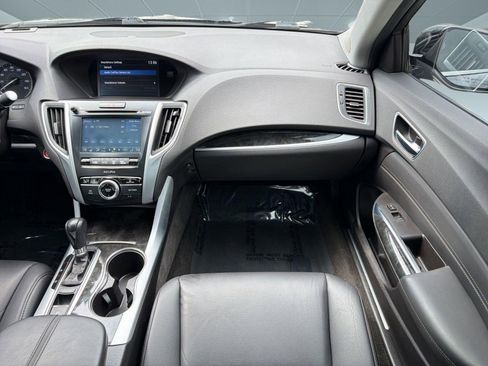 Used 2019 Acura TLX image 27