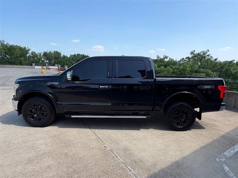Used 2018 Ford F150 Lariat w/ Equipment Group 502A Luxury AWD/4WD image 3