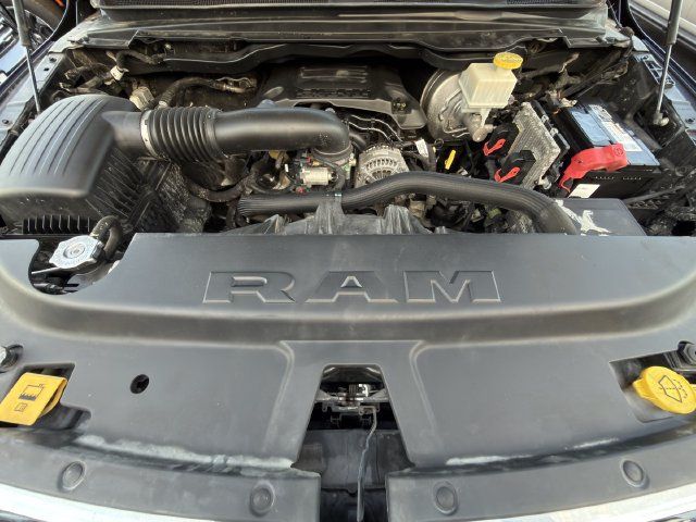 Used 2019 RAM 1500 Laramie AWD/4WD image 31