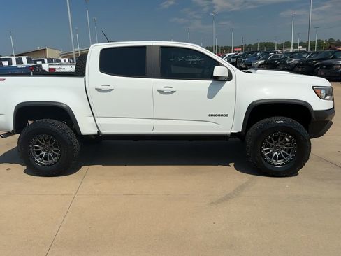 Used 2019 Chevrolet Colorado ZR2 image 2
