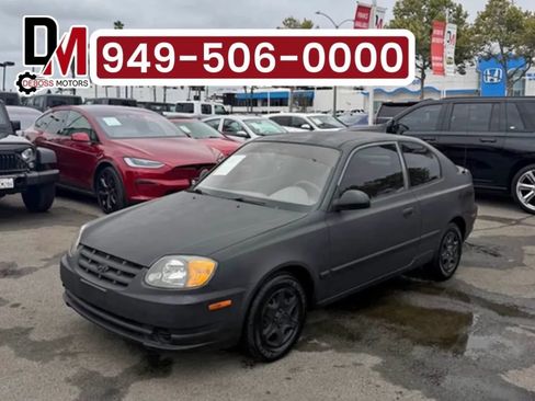 Used 2004 Hyundai Accent Hatchback FWD image 1