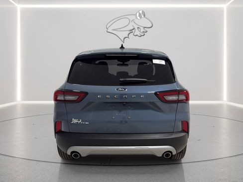 New 2026 Ford Escape Active image 5