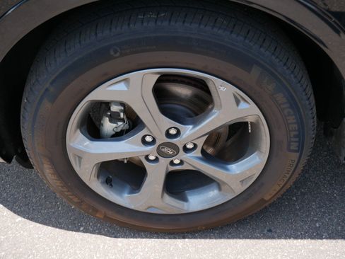 Used 2024 Ford Escape ST-Line AWD/4WD image 15