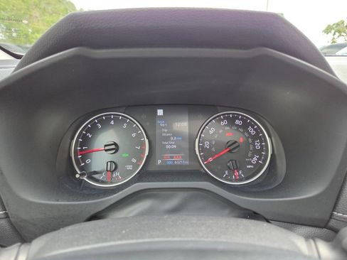 Used 2022 Toyota RAV4 XLE Premium FWD image 35