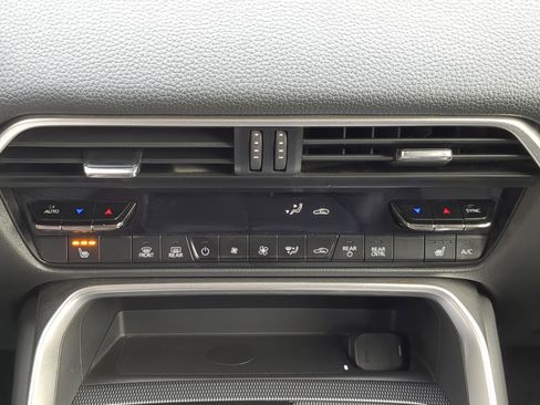 Used 2024 MAZDA CX-90 3.3 Turbo w/ Premium Package image 25