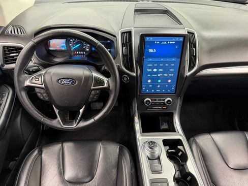 Used 2022 Ford Edge Titanium AWD/4WD image 29