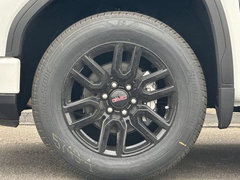 New 2026 GMC Sierra 1500 Elevation w/ Preferred Package AWD/4WD image 26