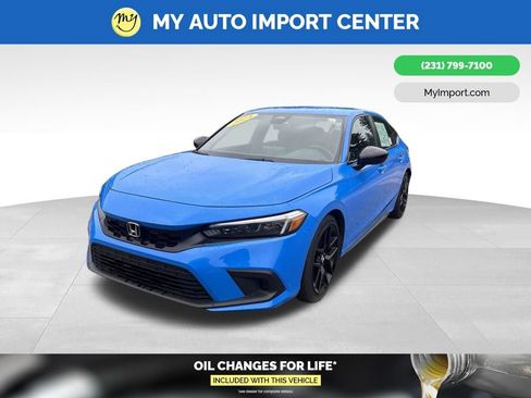 Used 2024 Honda Civic Sport image 3