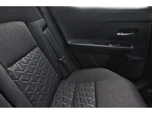 Certified 2025 Nissan Kicks SV w/ Interior Electronics Package FWD image 16