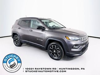 Used 2022 Jeep Compass Latitude w/ Convenience Group AWD/4WD video 1