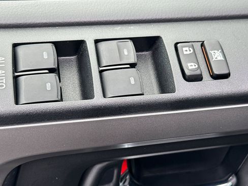 Used 2022 Toyota 4Runner SR5 Premium image 13