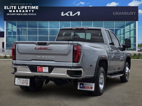 Used 2024 GMC Sierra 3500 SLE w/ SLE Value Package AWD/4WD image 5