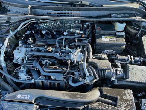 Used 2025 Toyota Corolla LE image 29