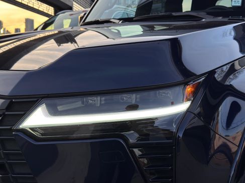 Used 2024 Lexus GX 550 GX 550 Premium w/ Accessory Package (31) image 12