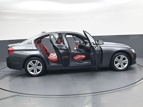 Used 2018 BMW 330i xDrive Sedan w/ Convenience Package image 37