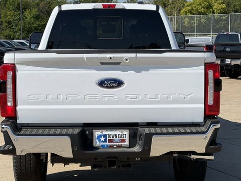 New 2026 Ford F350 Lariat w/ Chrome Package image 28