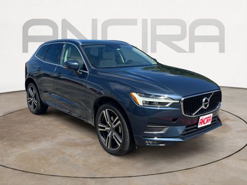 Used 2021 Volvo XC60 T5 Momentum w/ Protection Package Premier FWD image 2