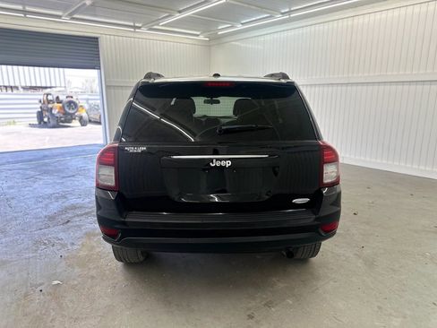 Used 2014 Jeep Compass Latitude image 6