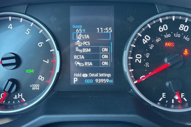 Certified 2022 Toyota RAV4 XLE AWD/4WD image 30