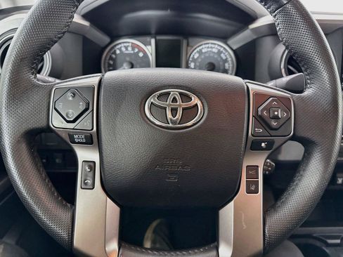 Certified 2021 Toyota Tacoma SR5 RWD image 15